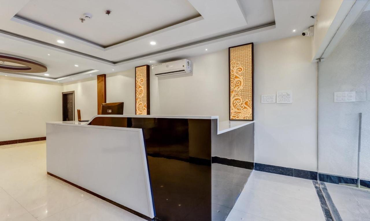 Treebo Hotel Mobi Vip Airport Guwahati Exterior foto